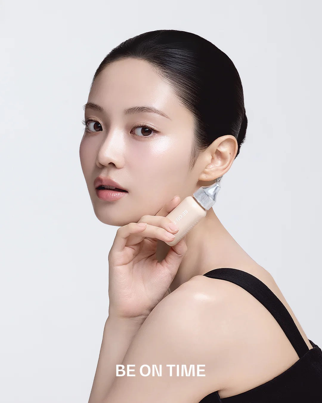 GLOW FIT FOUNDATION　115　＋　パフ